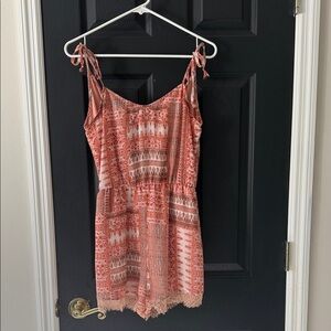 BCBGeneration Coral Patterned Romper